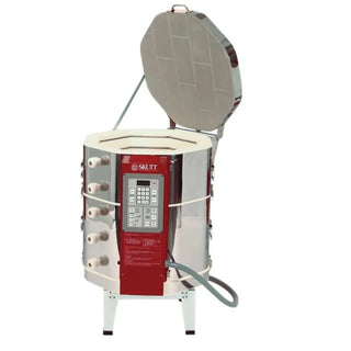 Skutt KM822 electric pottery kiln with digital controller, used for ceramic firing and kiln heating in pottery studios.