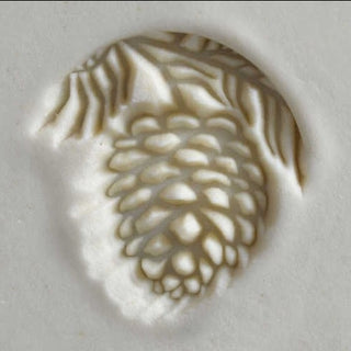 MKM 2.5CM Stamps4Clay SCM 180 - Pine Cone
