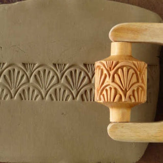 MKM RM 021 Medium Handle Roller - Art Nouveau 1