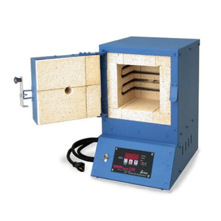 Paragon Kilns Xpress Q-11-A digital glass kiln with control panel and lid, designed for glass fusing and firing projects.
