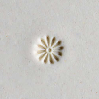 MKM SMR 004 Mini Round Stamp - Daisy