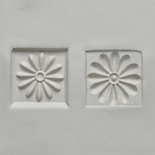 MKM SSS 103 Small Square Stamp - Daisy