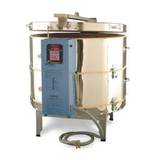 Paragon Kilns pottery kiln model CT122822 with digital control panel for ceramic firing, branded by Paragon Kilns.