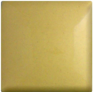 Spectrum Glaze Majolica Series ceramic glaze in 8 oz container, showcasing a vibrant, glossy pottery glaze for ceramics and pottery art.